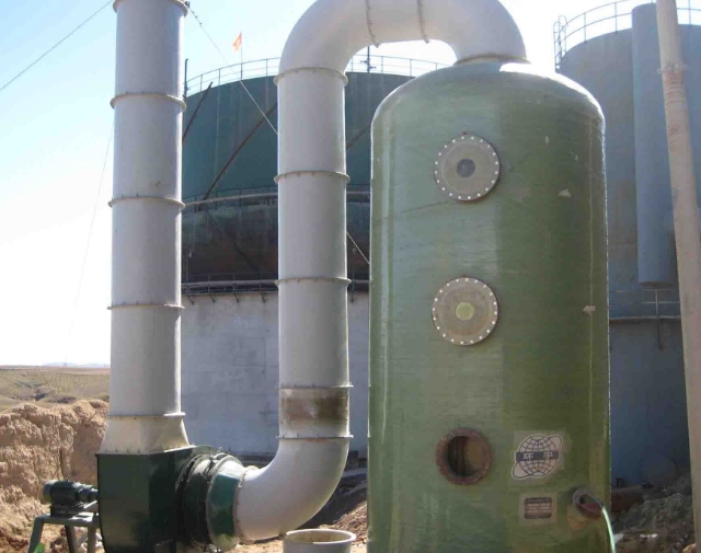 山西晉中施工工地玻璃鋼脫硫塔